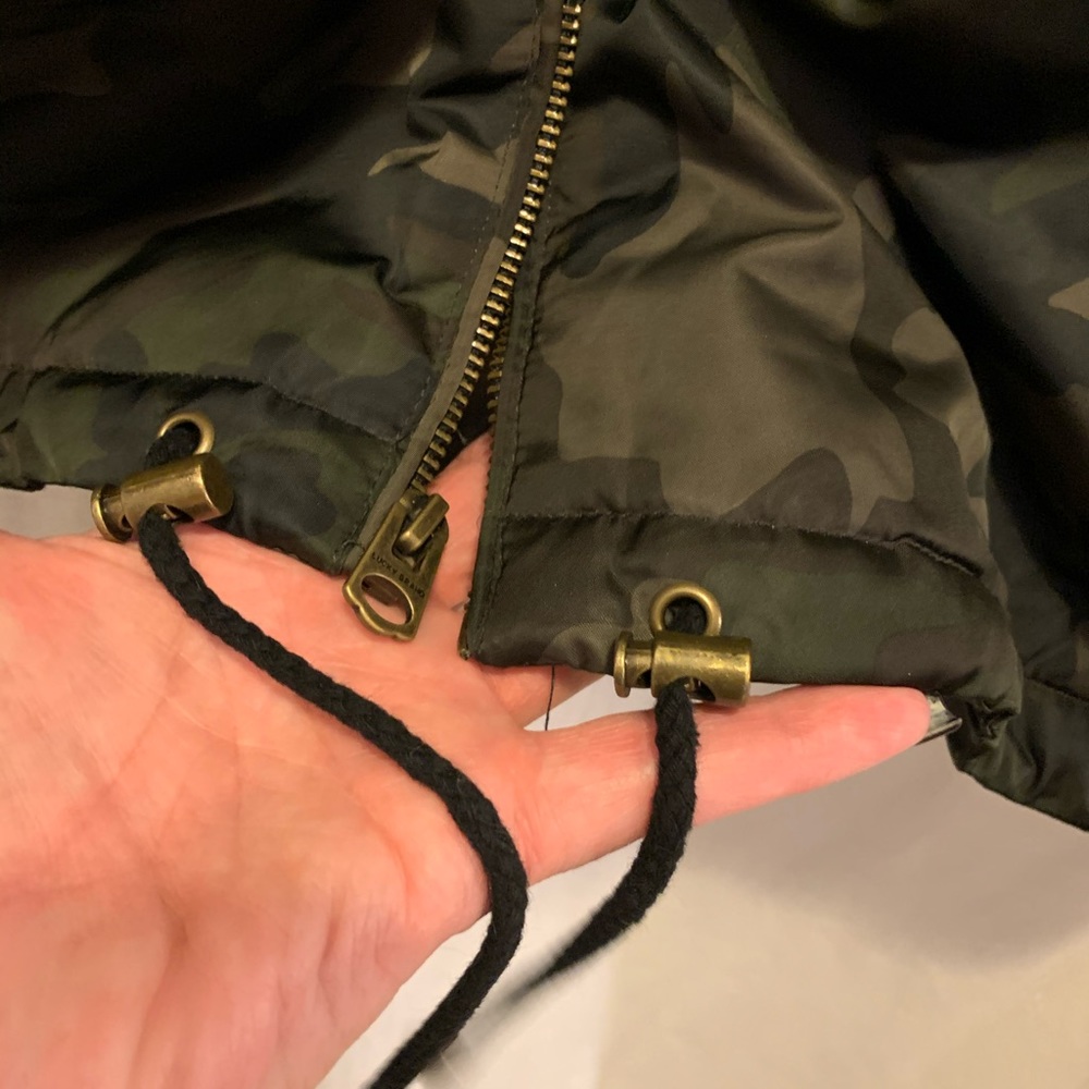 Lucky Brand camouflage hooded winter coat with faux fur trim - Picture 3 of 14